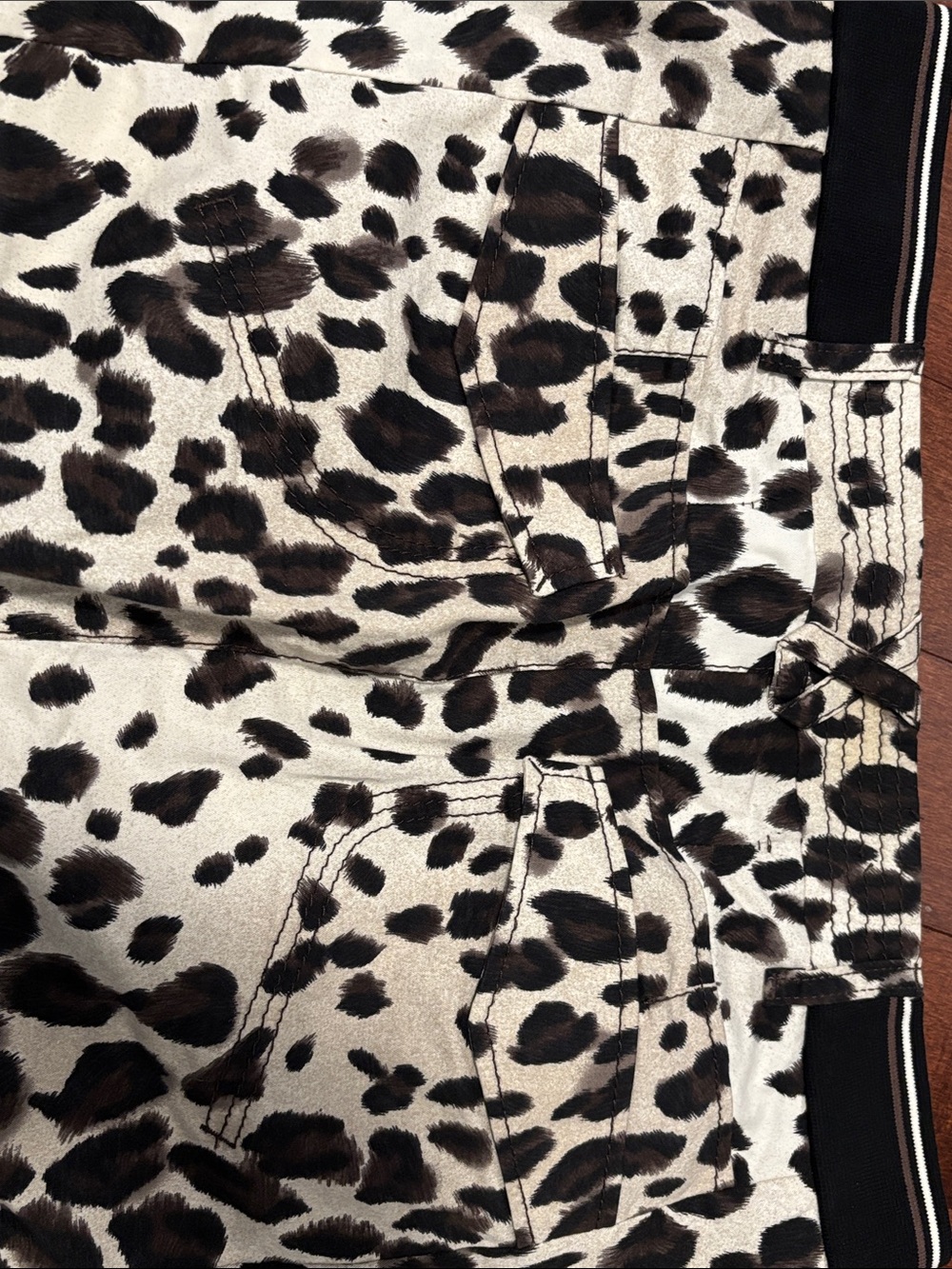 Marc Cain Cream and Black Leopard Print Skirt N4 - Picture 7 of 7